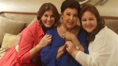  ابنة رجاء الجداوي تكشف سرًّا عن علاقة والدتها بدلال عبدالعزيز وميرفت أمين