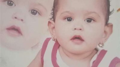 وضع لها السم داخل الببرونة.. أب يقتل طفلته بعد فشله في بيعها