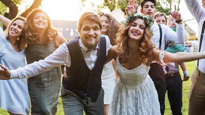 ليلة العمر.. نصائح هامة لاختيار فريق عمل تحضيرك ليوم زفافك