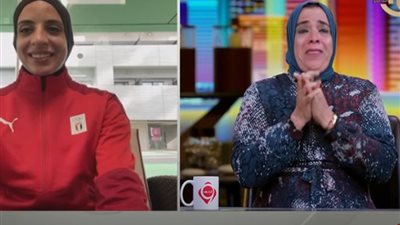 والدة فريال أشرف: بنتي هتطلعني الحج.. سكان المطرية مجهزين حفلة لاستقبالها