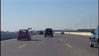 لو مسافر على طرق إسكندرية الصحراوي ومطروح.. سرعة الملاكي أصبحت 80 كم/ ساعة