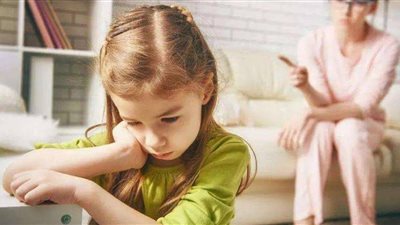 المقارنة والكذب.. احذري بعض الاستراتيجيات التي يمكن أن تؤذي أطفالك