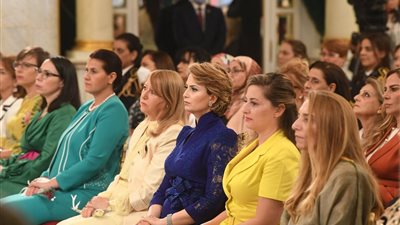 قيس سعيد: لن نترك المرأة كمسحوق للتجميل والتونسيّة تستعدّ للتحليق في الفضاء