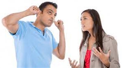 زوج فقد عقله.. مهندس في جلسة علاج نفسي: مراتي رغاية وخلعتني