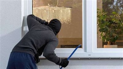 سقوط تشكيل عصابي تخصص في سرقة الشقق السكنية بأكتوبر