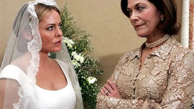 الأمهات في ليلة دخلة بناتهن.. آمال: «خوفت عليها».. ونادية: «قولتلها تطيع جوزها»