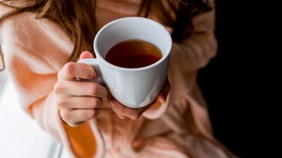 علاج انتفاخ البطن والإمساك بالأعشاب