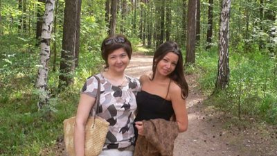 الراقصة جوهرة تكشف سرًّا عن أمها الروسية 