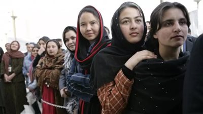 20 دولة تنتفض لحماية المرأة الأفغانية من طالبان
