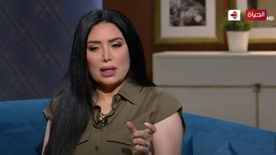 عمرو الليثي لعبير صبري: انتي صاروخ اسكودا | فيديو