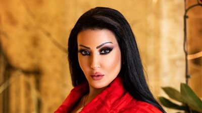 سمية الخشاب تفتح النار على المتنمرين