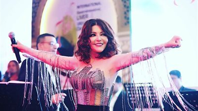 ماذا قالت سميرة سعيد لملك المغرب في عيد ميلاده؟