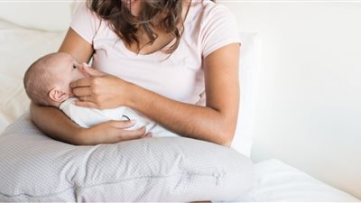 5 علاجات منزلية لتشقق الحلمات أثناء الرضاعة الطبيعية