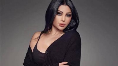 هيفاء وهبي تشعل مواقع التواصل الاجتماعي من الساحل الشمالي