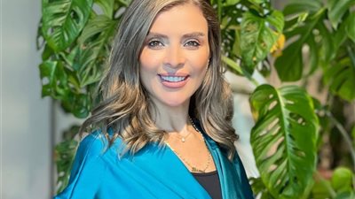 بعد حصولها على الإقامة الذهبية بالإمارات.. من هي دانا أبو خضر ؟