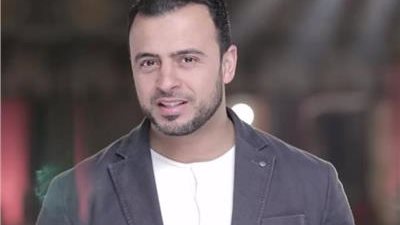 الحب على «فيسبوك» حرام؟.. الداعية مصطفى حسني يُجيب