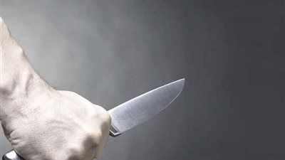 شك في سلوكها فقتلها.. شاب يذبح شقيقته في الشارع بسوهاج