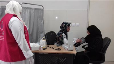 المستفيدات من مبادرة التوعية بسرطان الثدي لـ«هير نيوز»: المتطوعات في الشوارع والكشف بالمجان وفوجئنا بالتنظيم