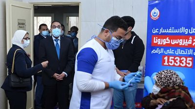  تاج الدين يتوقع تطعيم 40 مليون مصري بلقاح كورونا قبل نهاية العام 