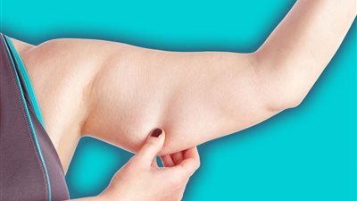 البداية بحرف T.. تمارين شد الجلد المترهل حول الذراعين| صور