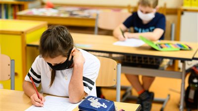  5 أطعمة تُساعد طفلك على المذاكرة بصورة أفضل