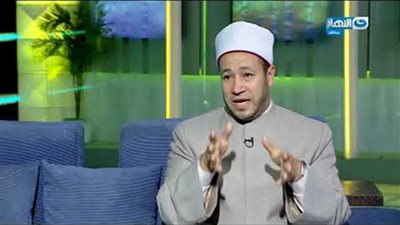 متصلة: خطيبة ابني ماشية مع واحد تاني وبتقول دي نزوة.. اعمل إيه؟.. أزهري يُجيب