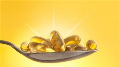 فيتامين «د» علاج محوري للانتفاخات وآلام الدورة الشهرية 