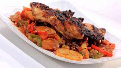سفرة الجمعة.. فراخ مشوية ومكرونة والحلو جيلي بالموز