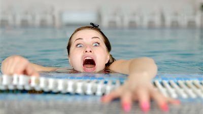 اهزمي « فوبيا المياه» بـ 7 خطوات بسيطة 