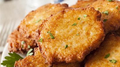 بطاطس بالبيض والفلفل.. سهلة وسريعة ومغذية