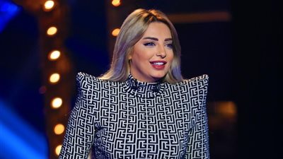 بعد 30 يومًا من إيقافها.. مي حلمي تعود للشاشة بكارنيه مزاولة المهنة