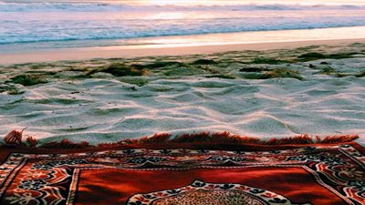 حكم الصلاة على الشواطئ وفي أماكن التَّنزُّه 