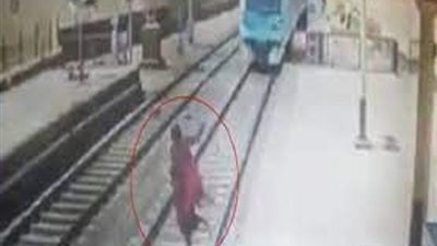 انتحار سيدة أربعينية أسفل عجلات مترو عين شمس