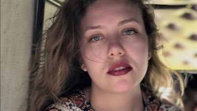 القصة الكاملة 