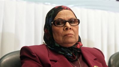 آمنة نصير لـ