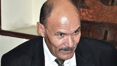 حقوقي: قانون العمل الجديد يحمي مليون فتاة وامرأة تعمل باليومية 