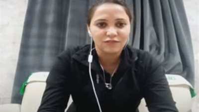 نشوى جابر.. أول مصرية تدرب فريق كرة قدم للسيدات بالسعودية | فيديو