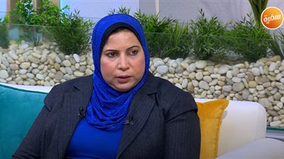 علمت 500 سيدة.. رحلة أم كلثوم البدوي من محو الأمية إلى الدكتوراه | فيديو