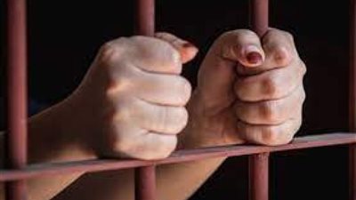 استولت على 340 ألف جنيه.. ضبط 