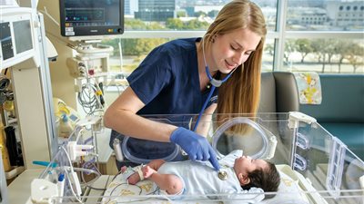 في اليوم العالمي.. «المؤسسة المتحدة» تدعو لتوفير الرعاية اللازمة للأطفال المبتسرين