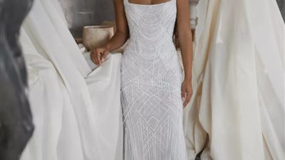 موضة فساتين زفاف 2022.. «العروسة لابسة بدلة»| صور