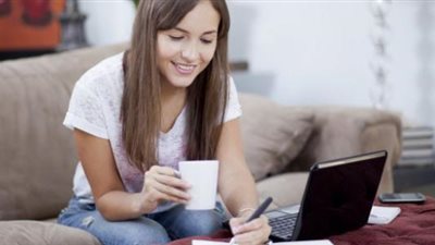 لفتيات الجامعة.. 4 مشاريع تُحقق لكِ الربح المادي  