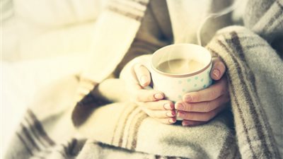 أطعمة ومشروبات تُشعرك بالدفء في الشتاء