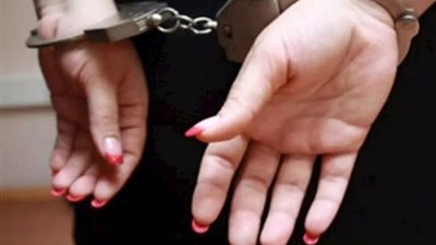 ضبط ممرضة وطبيب بيطري استوليا على أموال راغبي السفر بالغربية  