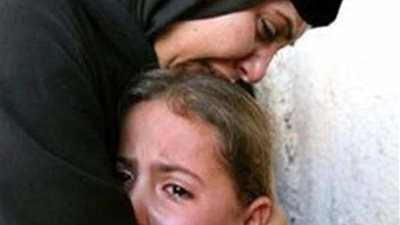 أرامل تعيش في جحيم المجتمع.. نادية: «عايروني بموت زوجي» وإنصاف: «عايشة في ذل»