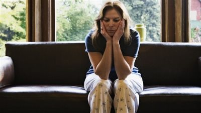 «تجارب مريرة للمطلقات».. بين النظرات الشهوانية وطلبات العرفي