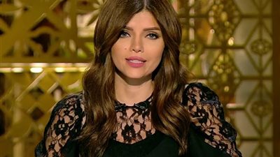 إيمان الحصري تكشف عن رحلتها مع المرض في «صاحبة السعادة»