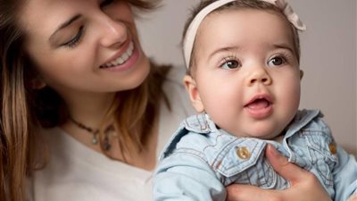 «لو بيعيط ومش بينام كويس».. طرق تهدئة طفلك الرضيع