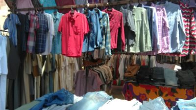 أرملة دفعتها ظروف الحياة للبيع في الشارع..عثرت على 150 ألف جنيه.. لن تصدق ماذا فعلت