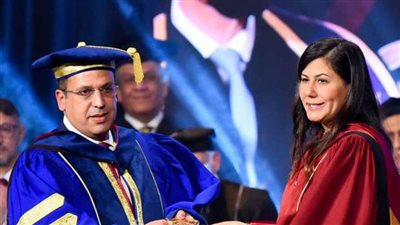 تنصيب محمد لطفي رئيسًا للجامعة البريطانية بحضور مجدي يعقوب